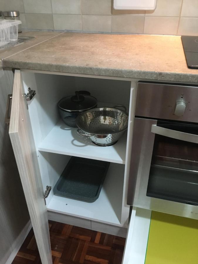 Larnaca Beach Apartment 1A Ngoại thất bức ảnh
